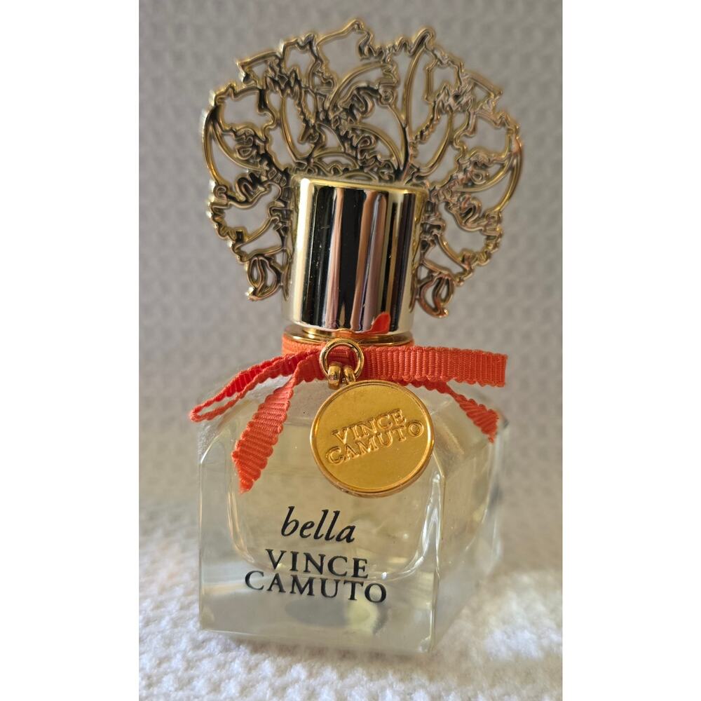 Vince Camuto Bella Eau de Parfum Spray 3.4oz Partial